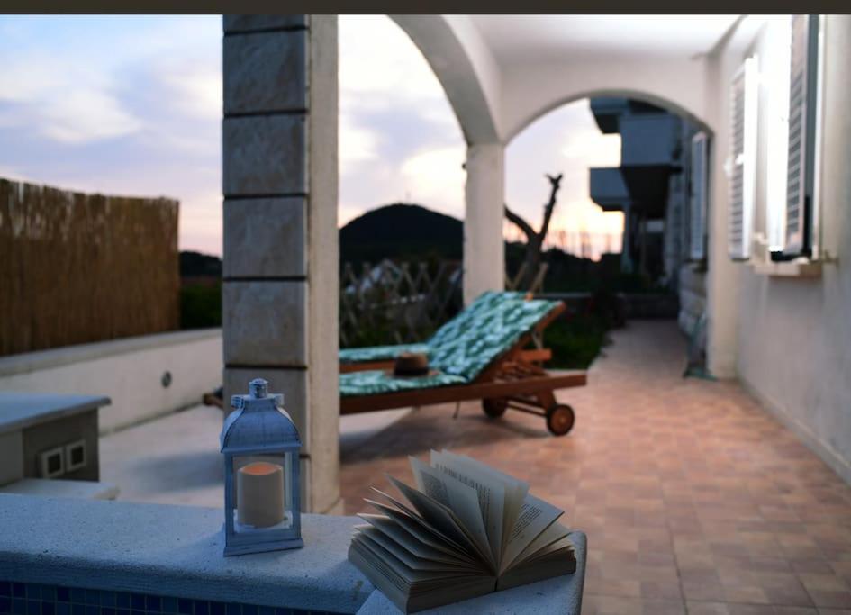 Wave N' Sea Apartment With A Private Pool Ντουμπρόβνικ Εξωτερικό φωτογραφία
