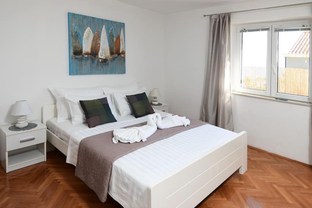 Wave N' Sea Apartment With A Private Pool Ντουμπρόβνικ Εξωτερικό φωτογραφία